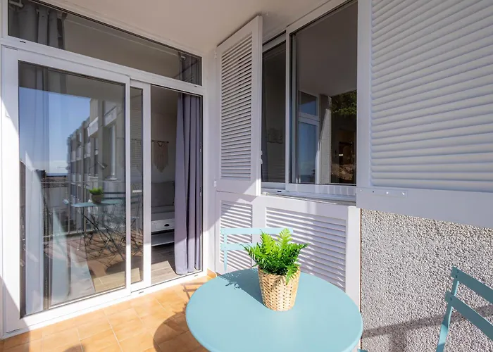Hauzify I Apartaments Can Pi