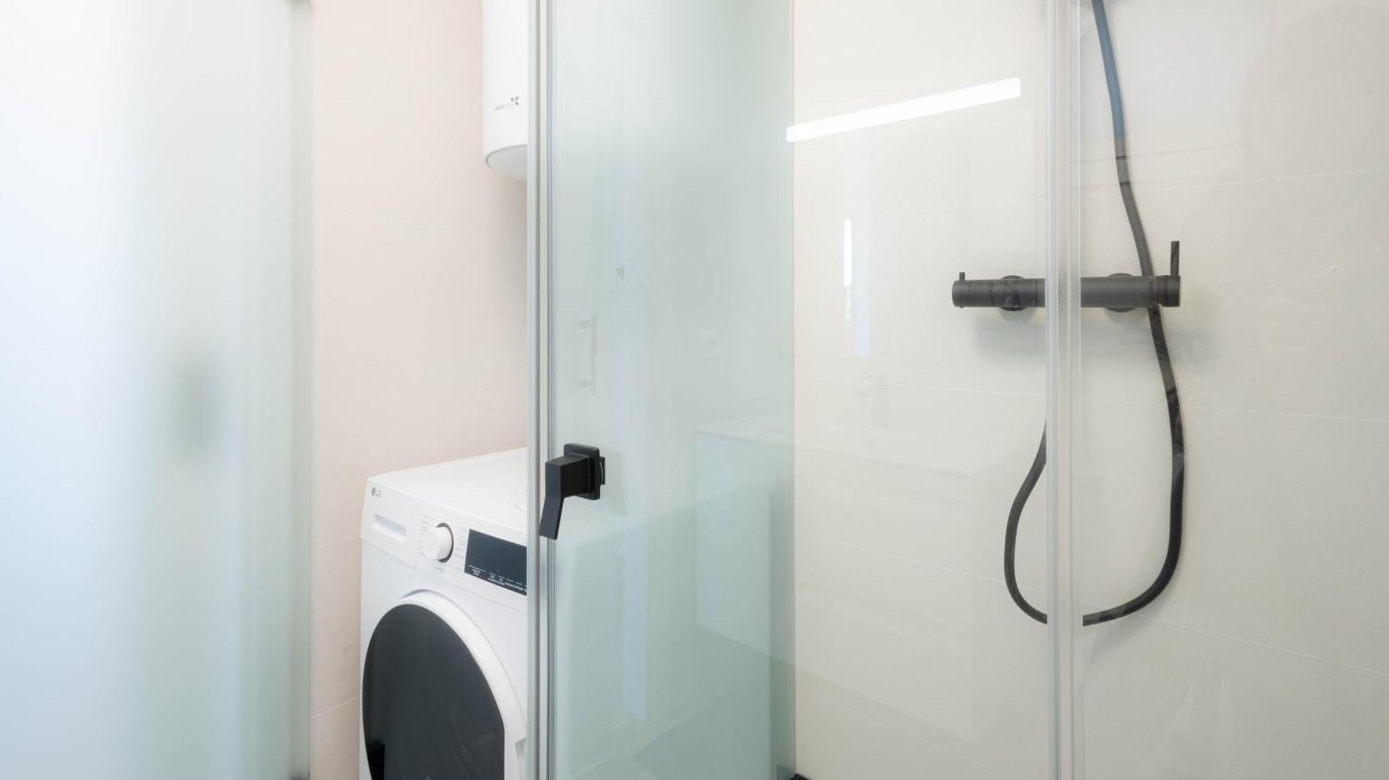 Hauzify I Pi Apartamento Sant Pol De Mar